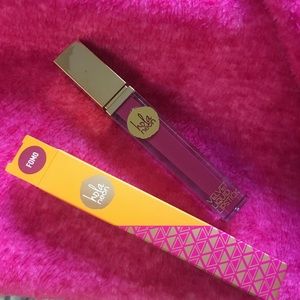 Hola Neon Velvet Lipstick